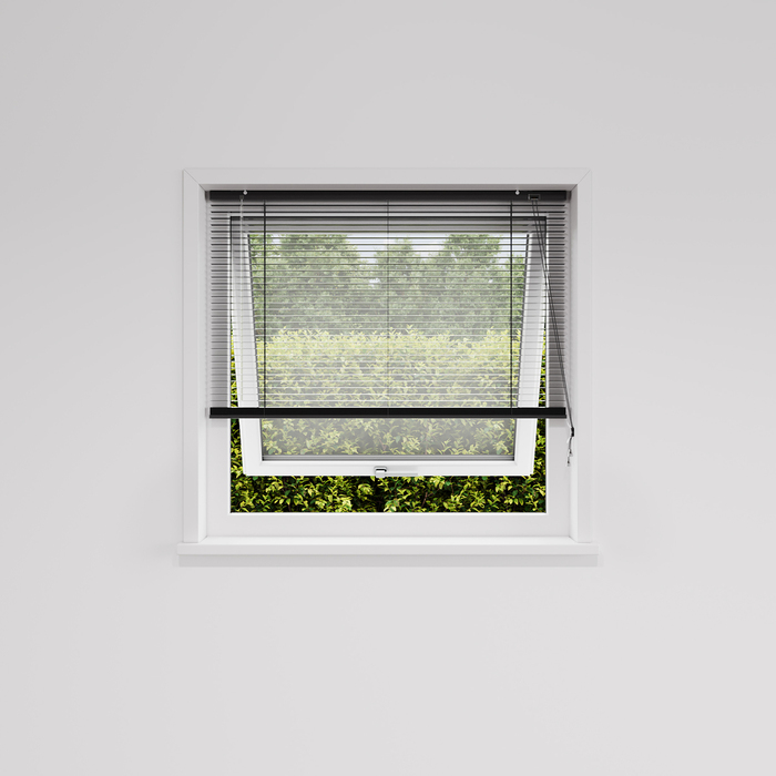 Persienne aluminium sort 140 x 130 cm